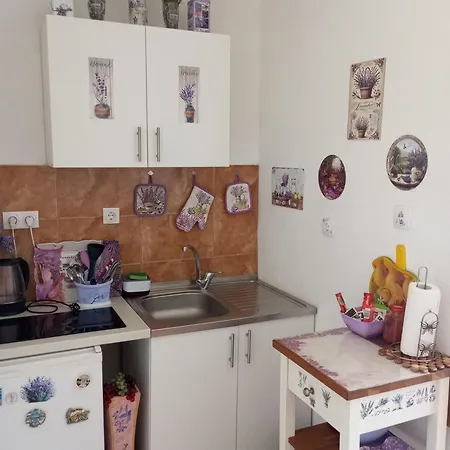 Lavanda M * Trebin